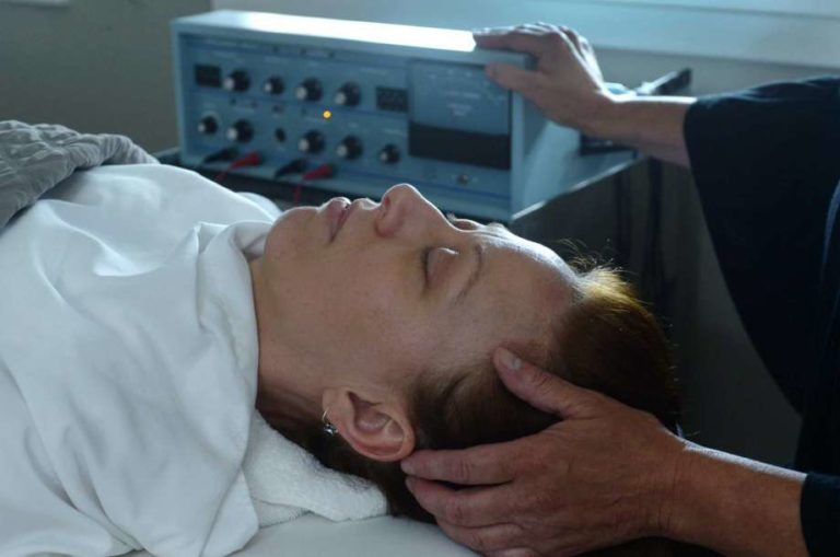 EEG/ECGguided Resonant Therapy